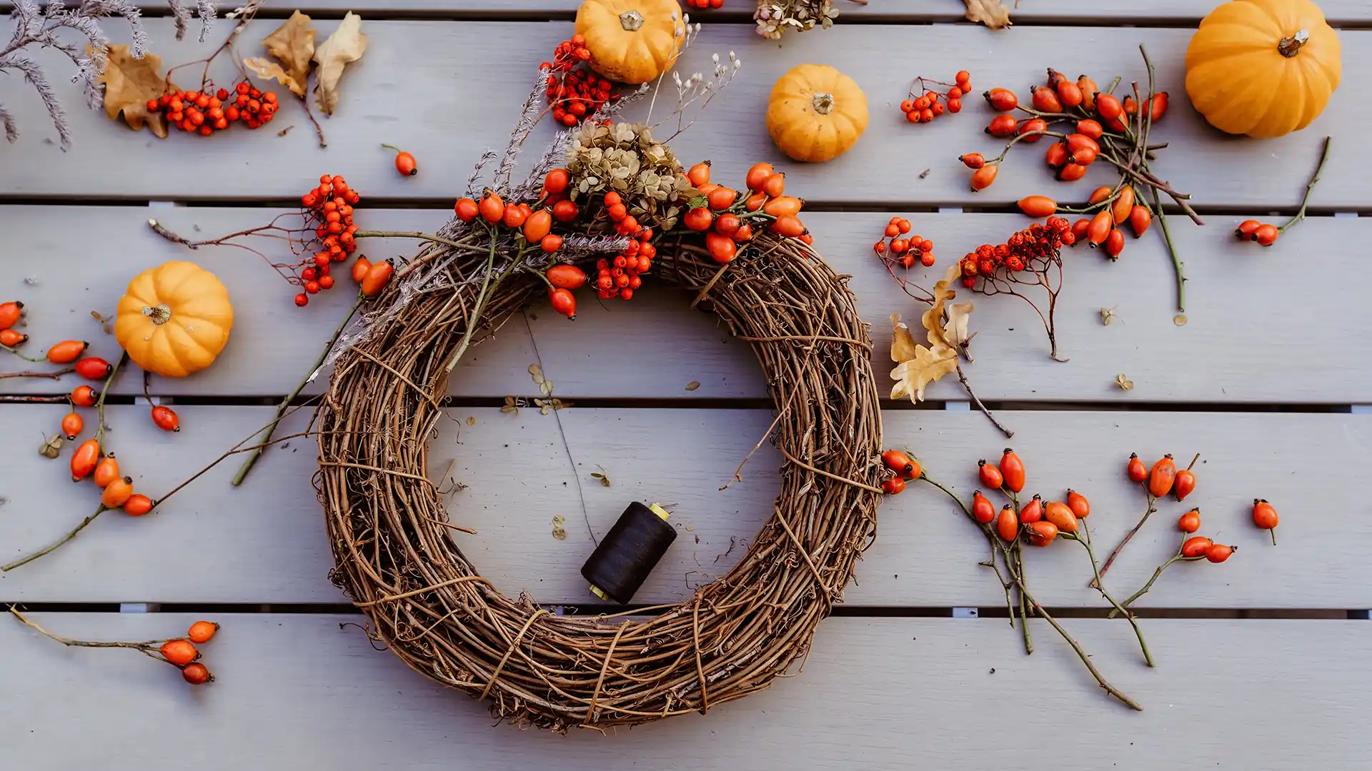 Fall wreath decoration