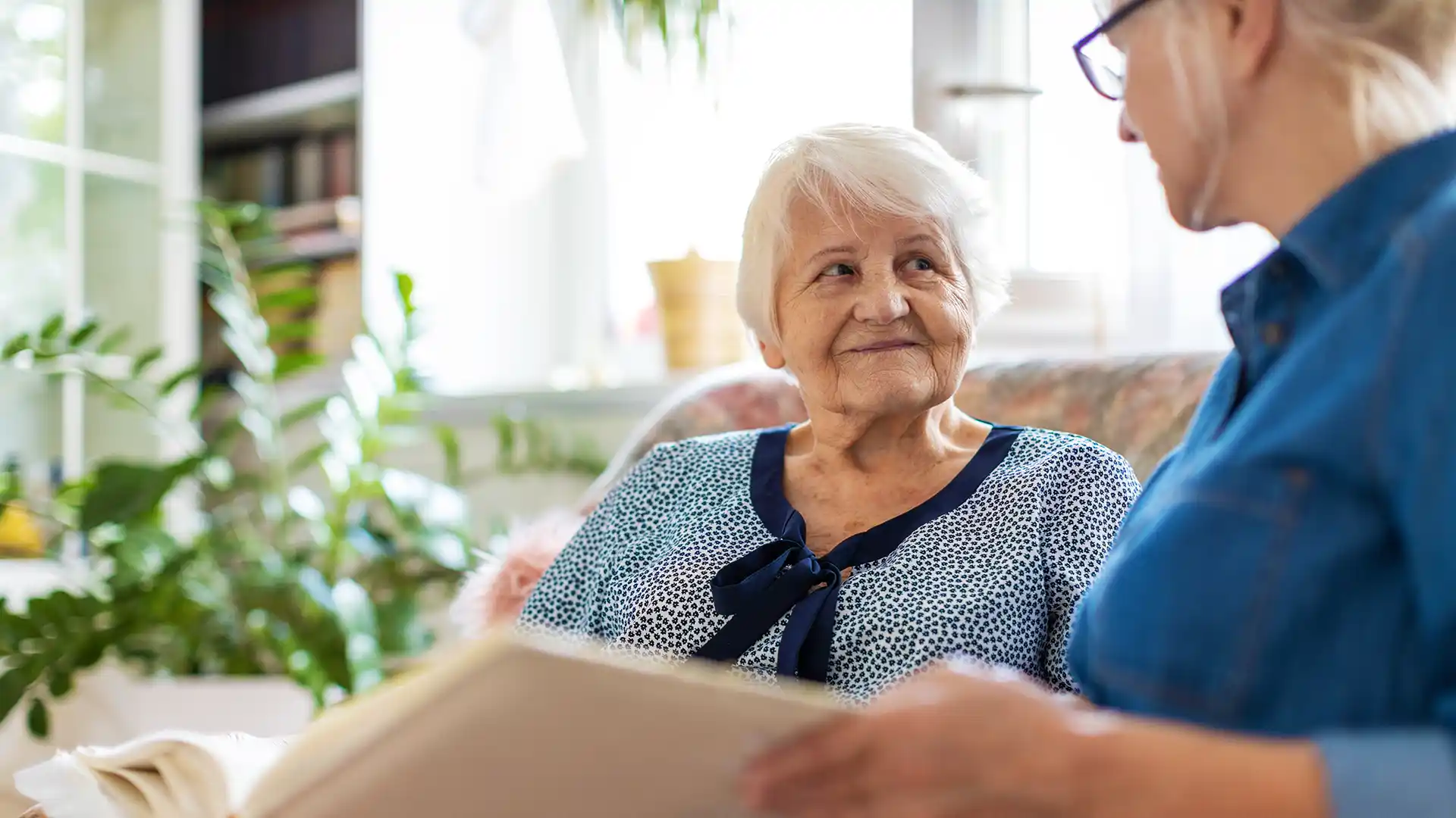 Navigating the Emotional Journey of Dementia: How Memory Care Communities Support Residents and Their Families